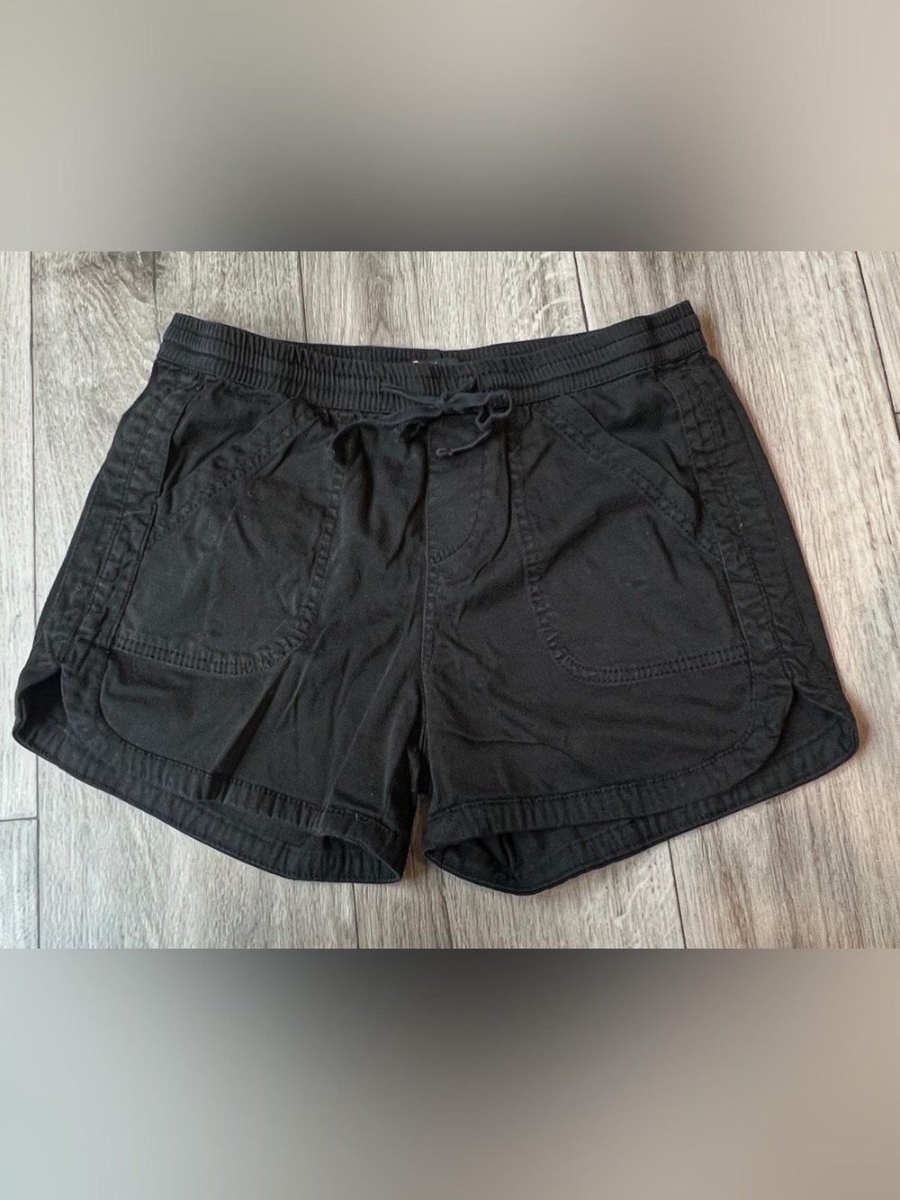 Supplies by UNIONBAY Black Pull On Shorts Medium Soft Stretch Drawstring